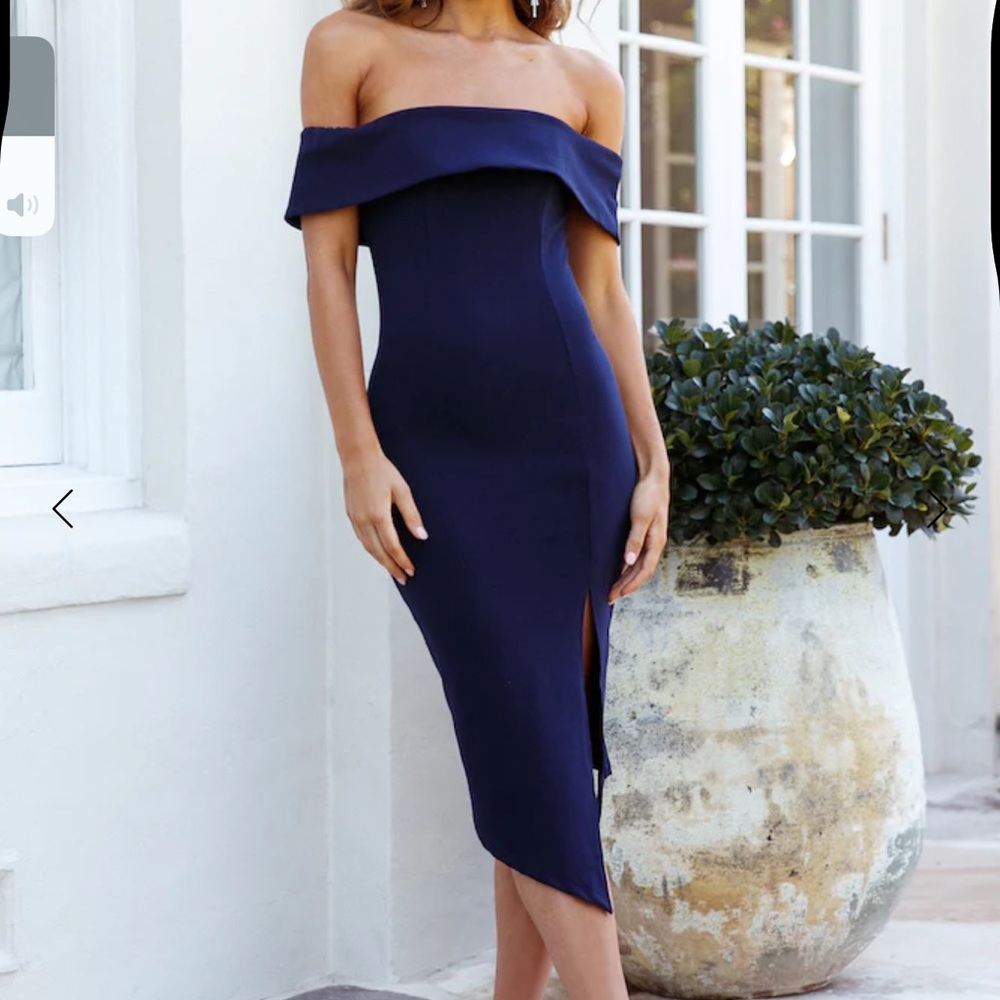 Navy blue dress Xs hello Molly  like new